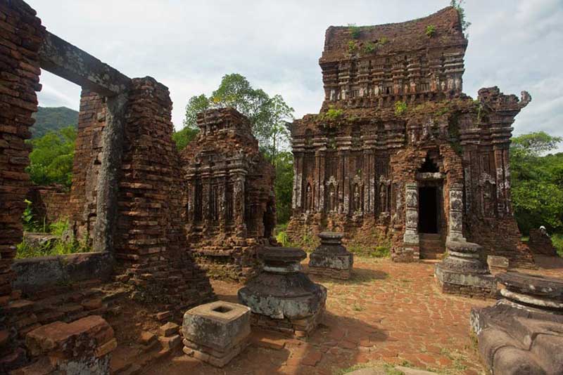 Di sản Văn hóa Óc Eo